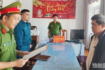 Bắt giam thuyền trưởng trong vụ lật ca nô tại biển Cửa Đại làm 17 người chết