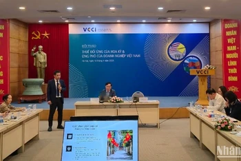 Các doanh nghiệp cần nâng cao năng lực thích ứng, sức chống chịu nhằm vươn lên trong chuỗi thương mại toàn cầu. (Ảnh: MINH DŨNG)