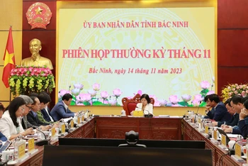Phiên họp thường kỳ tháng 11 của Ủy ban nhân dân tỉnh Bắc Ninh.