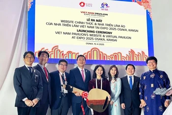 Lễ ra mắt Nhà Triển lãm ảo của Việt Nam.