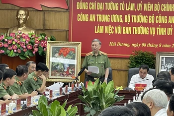 Đại tướng Tô Lâm, Bộ trưởng Công an phát biểu tại buổi làm việc.