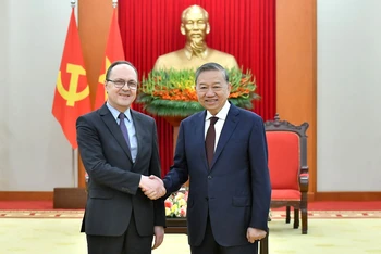Tổng Bí thư Tô Lâm tiếp Đại sứ Đặc mệnh toàn quyền Liên bang Nga tại Việt Nam Gennady Stepanovich Bezdetko.
