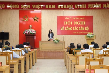 Bí thư Tỉnh ủy Quảng Ngãi Bùi Thị Quỳnh Vân chủ trì hội nghị xem xét kỷ luật đảng viên vi phạm.