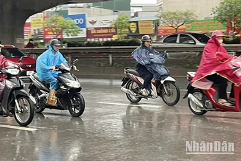 Dự báo Bắc Bộ và bắc Trung Bộ từ ngày 30/4-1/5, khả năng có mưa rào và dông, trời mát. (Ảnh minh họa: Đ.T)