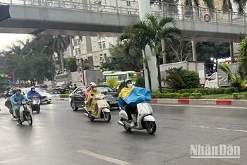 Dự báo Hà Nội sáng có mưa rào và dông rải rác. (Ảnh minh họa: Đ.T)