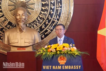 Đại sứ Phạm Thanh Bình phát biểu tại buổi gặp gỡ báo chí Việt Nam-Trung Quốc 2025.