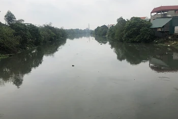 Chất lượng nước trên hệ thống thủy lợi Bắc Hưng Hải chảy qua địa bàn xã Nghĩa Trụ, huyện Văn Giang (Hưng Yên) đã được cải thiện.