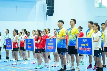 Các đội tham dự Giải vô địch Bóng chuyền nam-nữ tỉnh Bình Dương năm 2025.