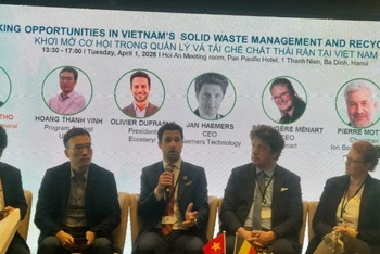 Các đại biểu chia sẻ ý kiến trong phiên thảo luận. (Ảnh: VT)