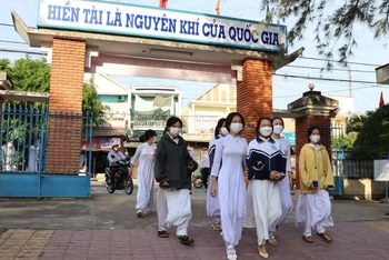 Học sinh, sinh viên trên toàn tỉnh nghỉ học từ 7 giờ ngày 27/9.