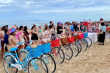 Những chiếc xe đạp này sẽ được Hội khuyến học quận Ngũ Hành Sơn trao tặng tận tay các em học sinh.
