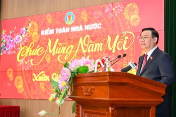 Chủ tịch Quốc hội Vương Đình Huệ phát biểu tại Kiểm toán Nhà nước. (Ảnh: DUY LINH)