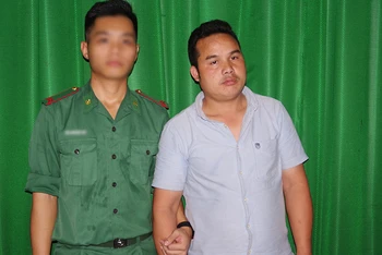 Bắt giữ đối tượng Heo SayaKeth vận chuyển trái phép tiền tệ qua biên giới