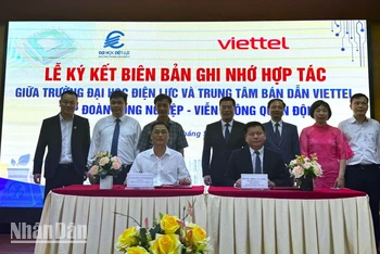 Trường Đại học Điện lực ký kết biên bản ghi nhớ hợp tác đào tạo với nhiều doanh nghiệp công nghệ lớn, thúc đẩy liên kết đào tạo, nghiên cứu và phát triển nhân lực chất lượng cao.