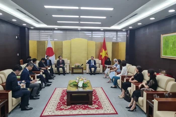 Lãnh đạo thành phố Đà Nẵng tiếp Thống đốc Kuroiwa yuji và đoàn lãnh đạo cấp cao tỉnh Kanagawa-Nhật Bản