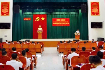 Hội nghị rút kinh nghiệm thực hiện nhiệm vụ huấn luyện; xây dựng chính quy, quản lý kỷ luật.