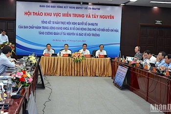 Toàn cảnh hội thảo chiều ngày 17/8. (Ảnh: ANH ĐÀO)