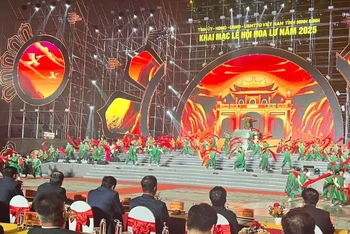 Chương trình nghệ thuật đặc sắc tại lễ khai mạc.