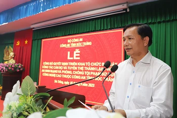 Chủ tịch Ủy ban nhân dân tỉnh Sóc Trăng Trần Văn Lâu phát biểu chỉ đạo tại buổi lễ.