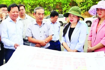 Lãnh đạo tỉnh Bình Phước kiểm tra công tác tái định cư tại thị xã Chơn Thành.