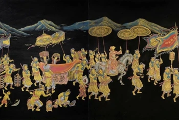 Tác phẩm sơn mài "Vinh quy bái tổ", kích thước 90x260 cm, của họa sĩ Nguyễn Khang (1911-1989).