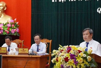 Bí thư Tỉnh ủy Quảng Bình Vũ Đại Thắng phát biểu tại kỳ họp thứ 10, Hội đồng nhân dân tỉnh khóa XVIII