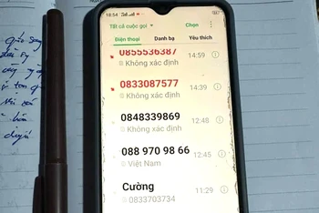 Các số điện thoại mà đối tượng gọi nhiều lần để lừa đảo chiếm đoạt tiền của người phụ nữ ở Quảng Bình