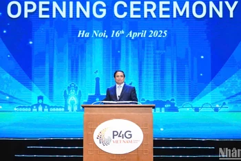Thủ tướng Chính phủ Phạm Minh Chính phát biểu khai mạc hội nghị. (Ảnh: DUY LINH)