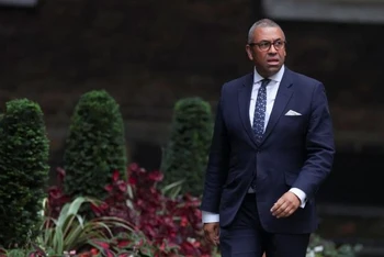 Tân Ngoại trưởng Anh James Cleverly. (Ảnh: Reuters)