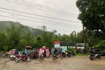 Hiện trường vụ tai nạn thương tâm.