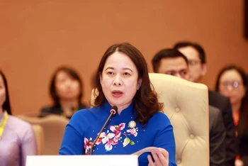 Phó Chủ tịch nước Võ Thị Ánh Xuân phát biểu tại phiên họp toàn thể Hội nghị Cấp cao lần thứ 19 Phong trào Không liên kết. (Ảnh: TTXVN)