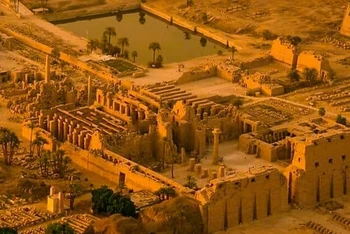 Quần thể đền Karnak ở Luxor, Ai Cập. (Nguồn: unitedguidestravel)