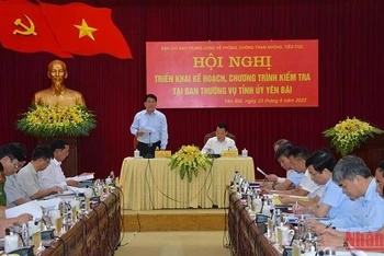 Toàn cảnh hội nghị.