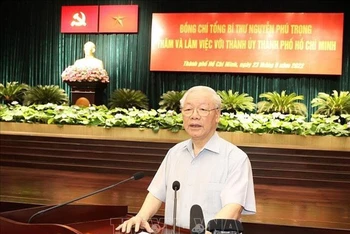 Tổng Bí thư Nguyễn Phú Trọng phát biểu tại buổi làm việc. (Ảnh: Trí Dũng/TTXVN)