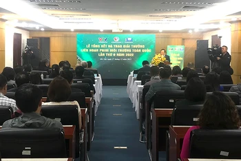 Toàn cảnh lễ tổng kết và trao giải thưởng.