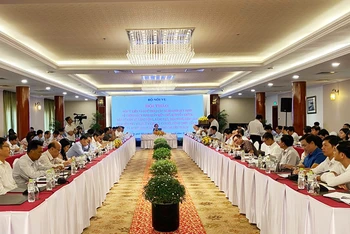 Quang cảnh hội nghị.
