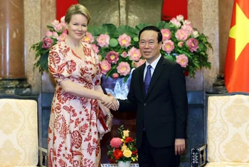 Chủ tịch nước Võ Văn Thưởng tiếp Hoàng hậu Vương quốc Bỉ Mathilde, Chủ tịch danh dự Tổ chức Bảo vệ quyền trẻ em (UNICEF) Bỉ. (Ảnh: Thống Nhất/TTXVN)