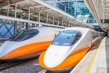 Quá trình nghiên cứu đường sắt tốc độ cao cần bảo đảm đồng bộ, hiệu quả, phù hợp với xu thế phát triển trên thế giới, tốc độ thiết kế 350km/giờ.