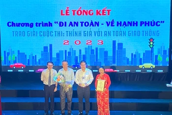 Tổng kết Chương trình “Đi an toàn - Về hạnh phúc”.