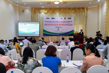 Diễn đàn Chính sách Tài khóa và Phát triển Việt Nam là sự kiện được tổ chức hằng năm do Liên minh Công bằng Thuế Việt Nam (VATJ) chủ trì.