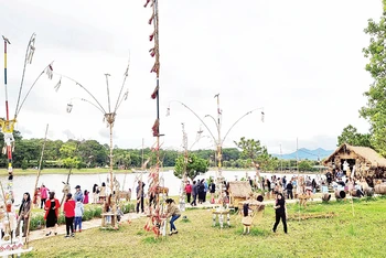 Lối vào không gian triển lãm.