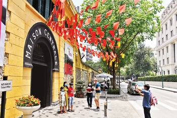 Di tích Nhà tù Hỏa Lò - điểm tham quan hấp dẫn