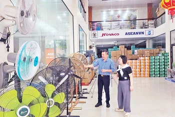Gia đình ông Thân Văn Niên có 3 đời theo nghề kinh doanh.