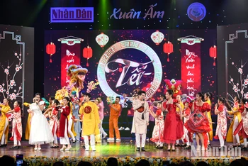 [Ảnh] “Xuân ấm 2023” lan tỏa thông điệp chung tay vì người nghèo