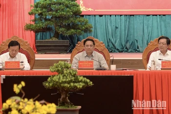 Thủ tướng Phạm Minh Chính có buổi làm việc với Ban Thường vụ Tỉnh uỷ Bình Định.
