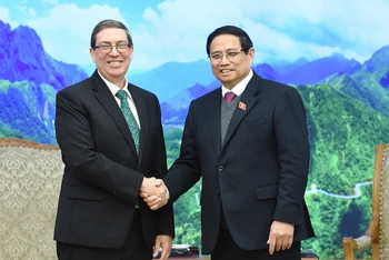 Thủ tướng Phạm Minh Chính tiếp Bộ trưởng Ngoại giao Cuba Bruno Rodríguez Parrilla.