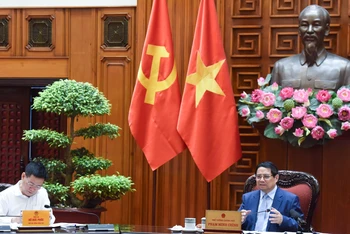 Thủ tướng Phạm Minh Chính phát biểu tại cuộc họp với các bộ, ngành để rà soát các công việc chuẩn bị đàm phán thương mại với phía Hoa Kỳ.