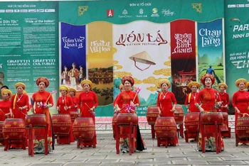 Màn trống hội tại sự kiện.