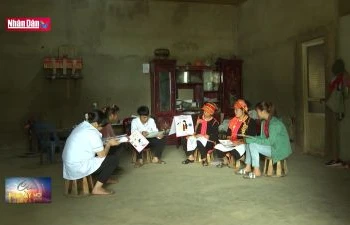 Phát huy vai trò cô đỡ thôn bản ở vùng vùng biên giới