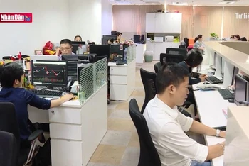 Kiểm toán tiếp tay cho doanh nghiệp sai phạm phát hành trái phiếu